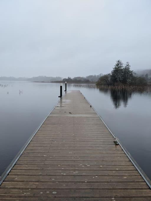 Secluded Private Cottage Hot-Tub, Sauna & Fire-Pit Carrick on Shannon エクステリア 写真