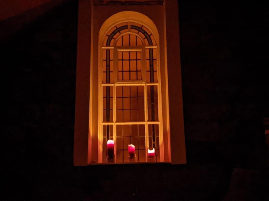 Secluded Private Cottage Hot-Tub, Sauna & Fire-Pit Carrick on Shannon エクステリア 写真