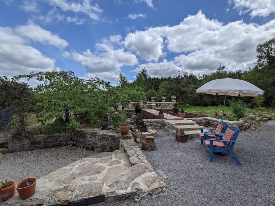 Secluded Private Cottage Hot-Tub, Sauna & Fire-Pit Carrick on Shannon エクステリア 写真
